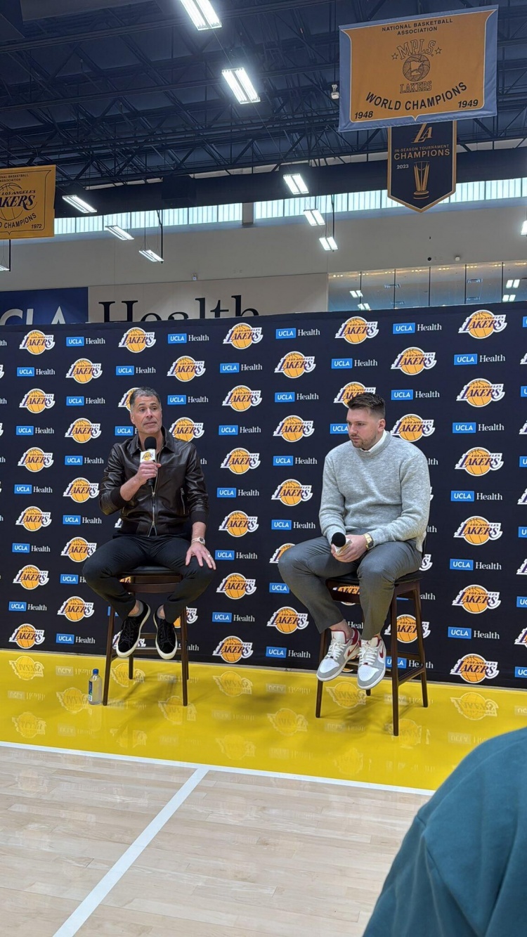 佩林卡發布會：東契奇加盟湖人是NBA曆史上的一個地震級時刻